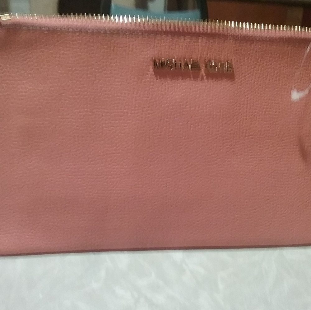 Michael Koss wristlet